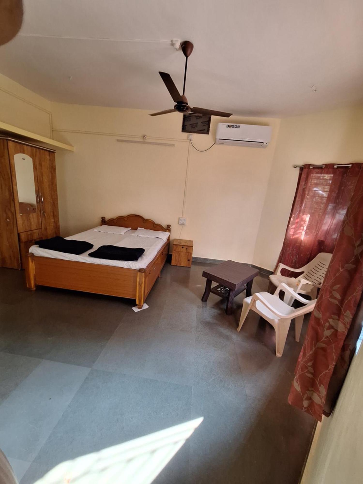 Anand Nivas Homestay Mālvan Exterior foto